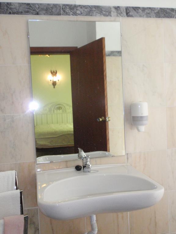 "O Viajante" Low Cost Hotel Estremoz Cameră foto
